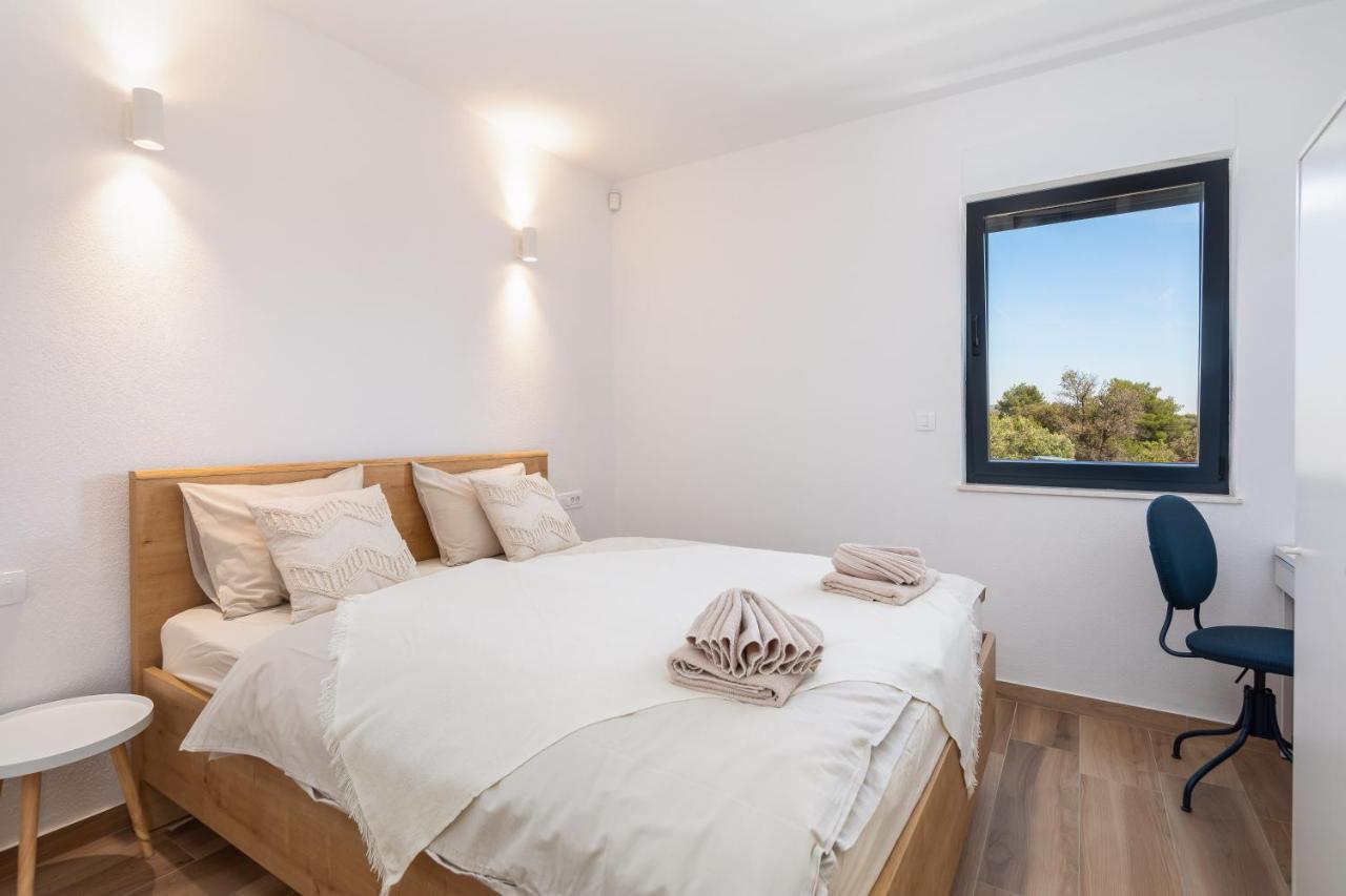Sun Resort Apartments Zečevo Extérieur photo