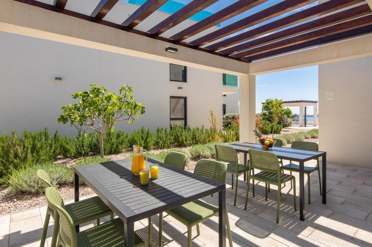 Sun Resort Apartments Zečevo Extérieur photo